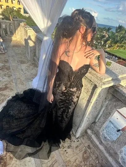 Instagram #0